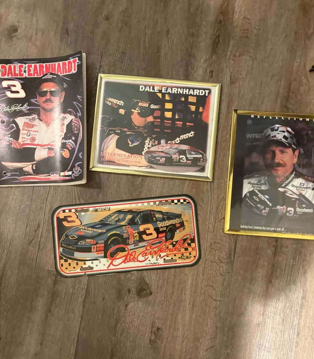 Dale Earnhardt NASCAR Collectible Lot Framed Photos , notebook and License Plate - Picture 1 of 9